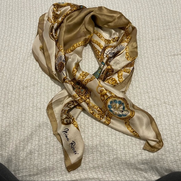 Nina Ricci ❤️ Silk scarf - Picture 7 of 8